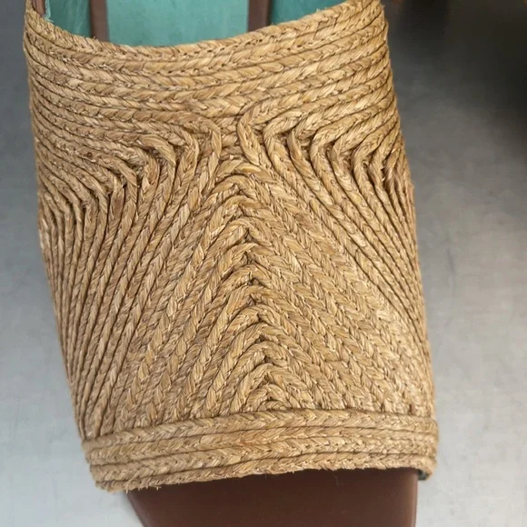 Josselyn leather and woven straw sandals. New in box from Sundance.